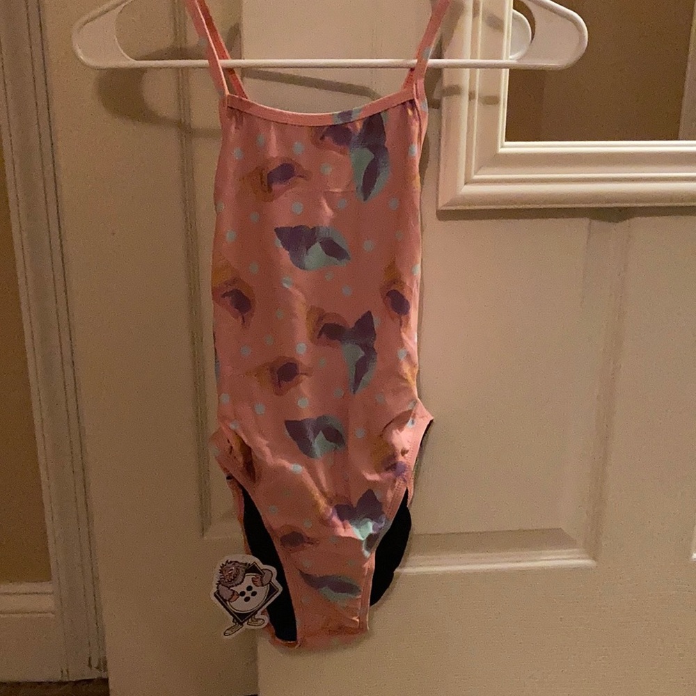 Size 26 rare pattern NWT jolyn